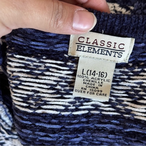 VINTAGE Chenille Cardigan with gold buttons - Picture 10 of 10